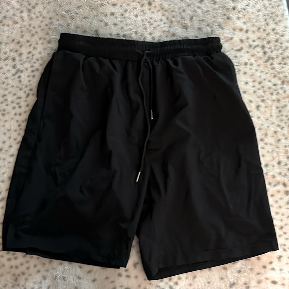 Black Men’s Swim Trunks